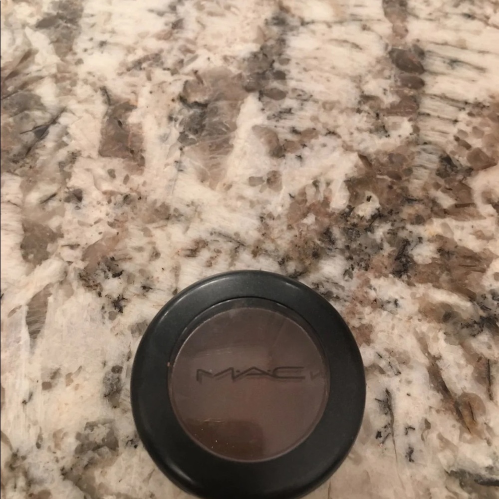 Mac - Picture 2 of 3